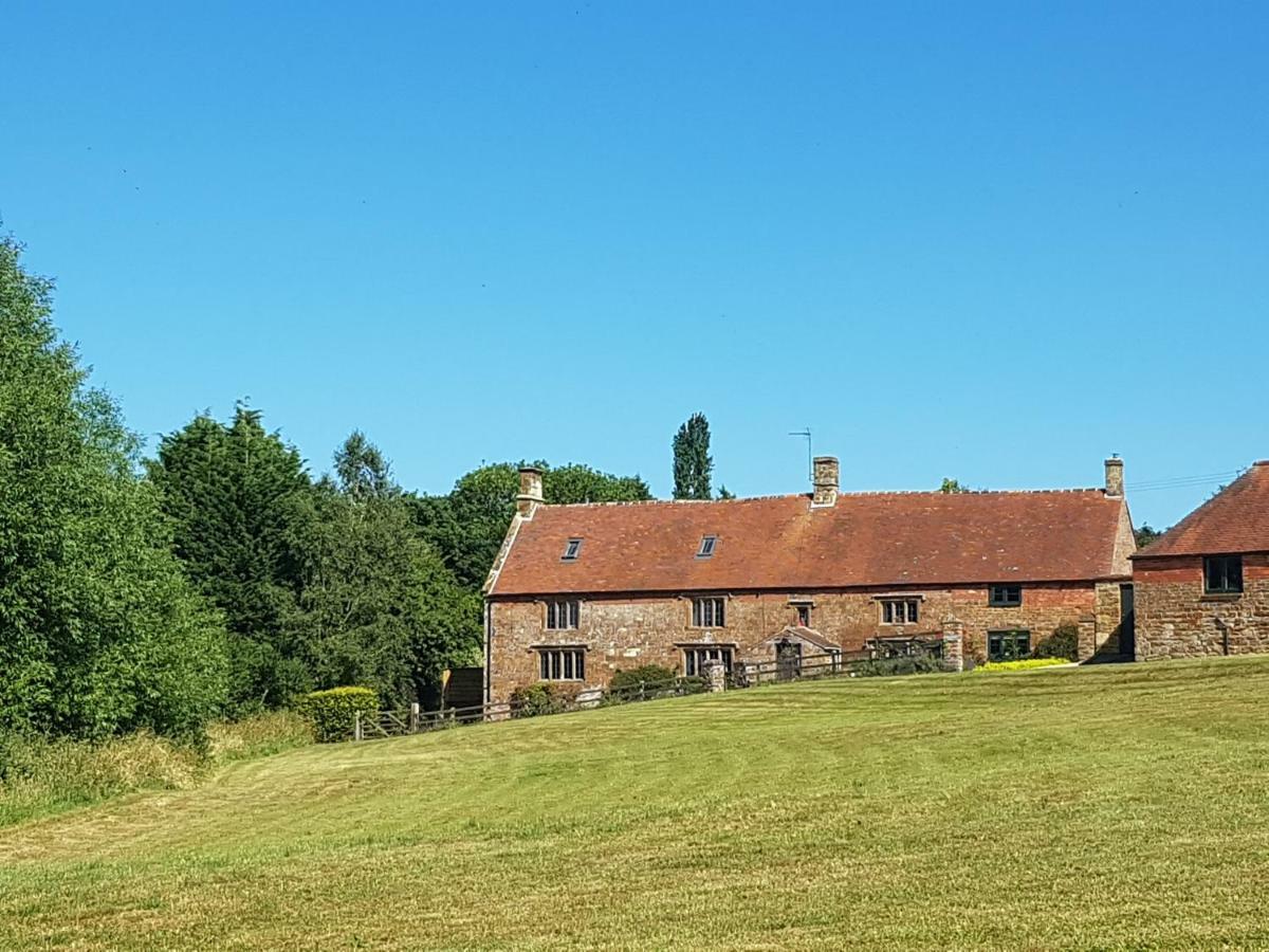 Hollow Meadow House Priors Marston Экстерьер фото